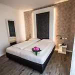 Hotel Eden
