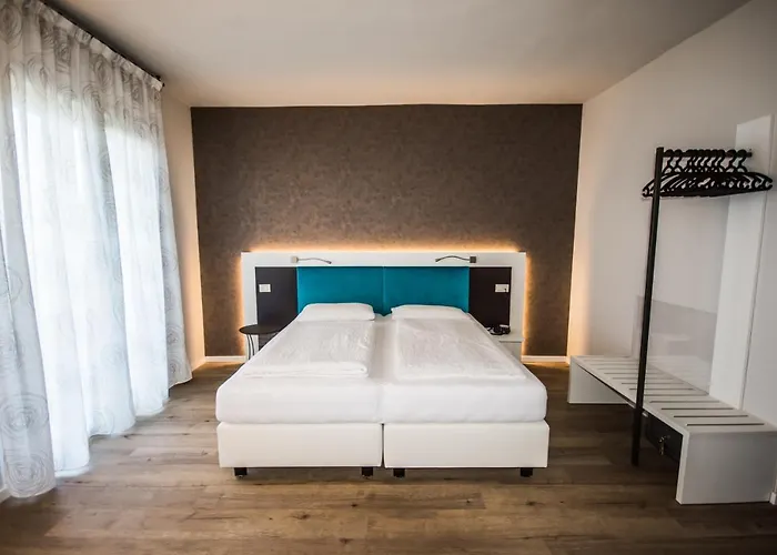 Eden 3* Torri Del Benaco