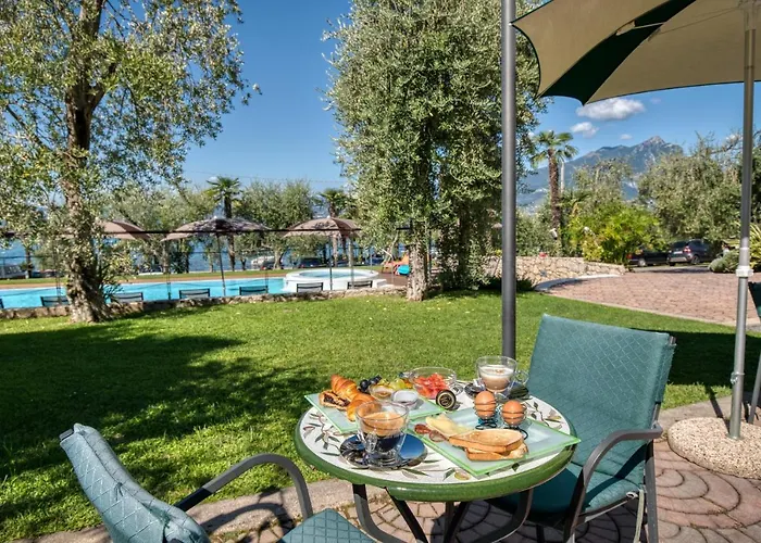 Eden Hotel Torri Del Benaco