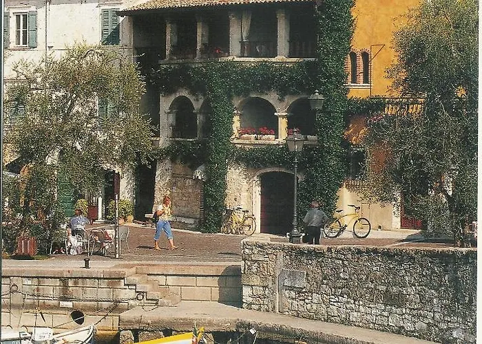 Hotel Eden