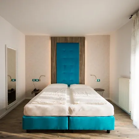 Eden Hotel Torri Del Benaco