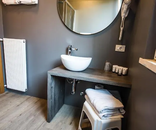 Szálloda Eden Torri del Benaco