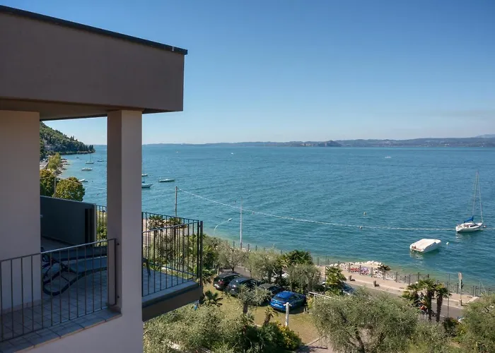 Szálloda Eden Torri del Benaco