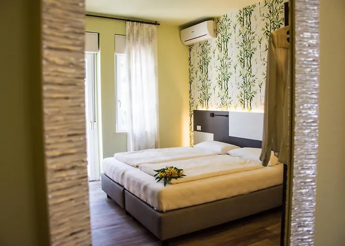 Eden 3* Torri del Benaco